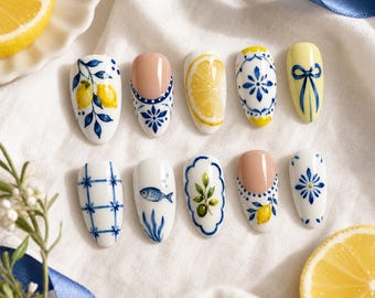 Künstliche Fingernägel mit Zitronen- und Blumenmuster, blaue Schleife mit Zitrusmotiv, sommergelbe Blumenmuster, handgefertigte künstliche Fingernägel