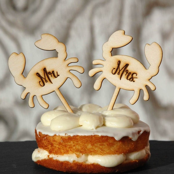 Personalized Cake Topper-Crabs-Beach Wedding-Shabby Chic- Rustic Chic Burned/Engraved Mr. & Mrs. crab set ~ Wooden beach Cake Topper