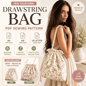Könnte beinhalten: Ein Schnittmuster für einen Kordelzugbeutel mit dem Text "SEW YOUR OWN DRAWSTRING BAG". Das Muster umfasst die Größen Mini bis Medium. Die Tasche hat ein Blumenmuster, einen Kordelzugverschluss und Schultergurte. Das Bild enthält auch den Text "PDF SEWING PATTERN".