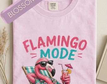 Flamingo Mode lounging flamingo T-shirt | tropical summer beach drink