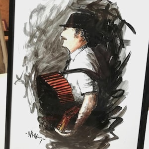 Peut inclure: Dessin à l'encre d'un homme portant un chapeau noir et une chemise blanche jouant de l'accordéon. L'accordéon est rouge et noir. L'œuvre est encadrée dans un cadre noir et signée par l'artiste.