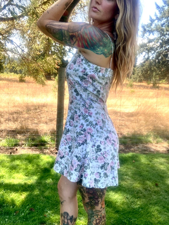 1990’s FLORAL Romper - image 3