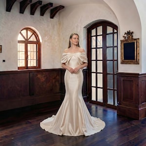 Minimalist Wedding Dress, Off the Shoulder Mermaid Bridal Gown with Button Back and Train, Simple Ivory Satin Fit and Flare Wedding Dress