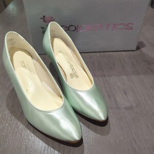 women mint green dress shoes GREEN SHOES - Stilettos mint green ISABELA