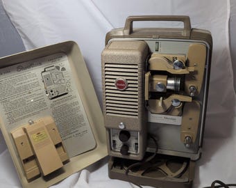 Vintage Canon CINE S-400 8-mm Movie Projector in Original Box (c