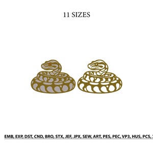 Peut inclure: Deux motifs de broderie numérique représentant un serpent enroulé, l'un gris et l'autre doré, avec le texte 11 SIZES en haut et une liste de formats de fichiers incluant EMB, EXP, DST, CND, BRO, STX, JEF, JPX, SEW, ART, PES, PEC, VP3, HUS, PCS, XXX en bas.