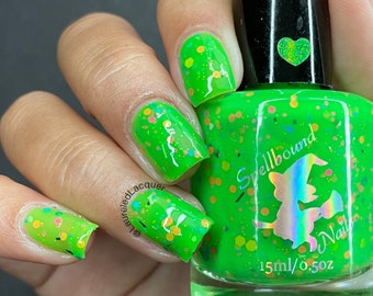 Gramarye - Esmalte de uñas con purpurina verde neón que reacciona a la luz negra