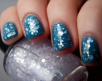 Nieve recién caída - Esmalte de uñas con purpurina blanca iridiscente