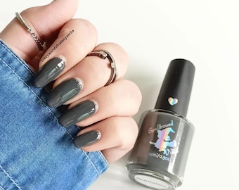 Esmalte de uñas indie crema gris oscuro - Spellbound Nails Hearthstone