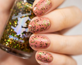 Demeter - Esmalte de uñas con purpurina verde bronce y dorada, diosa griega, estilo indie.