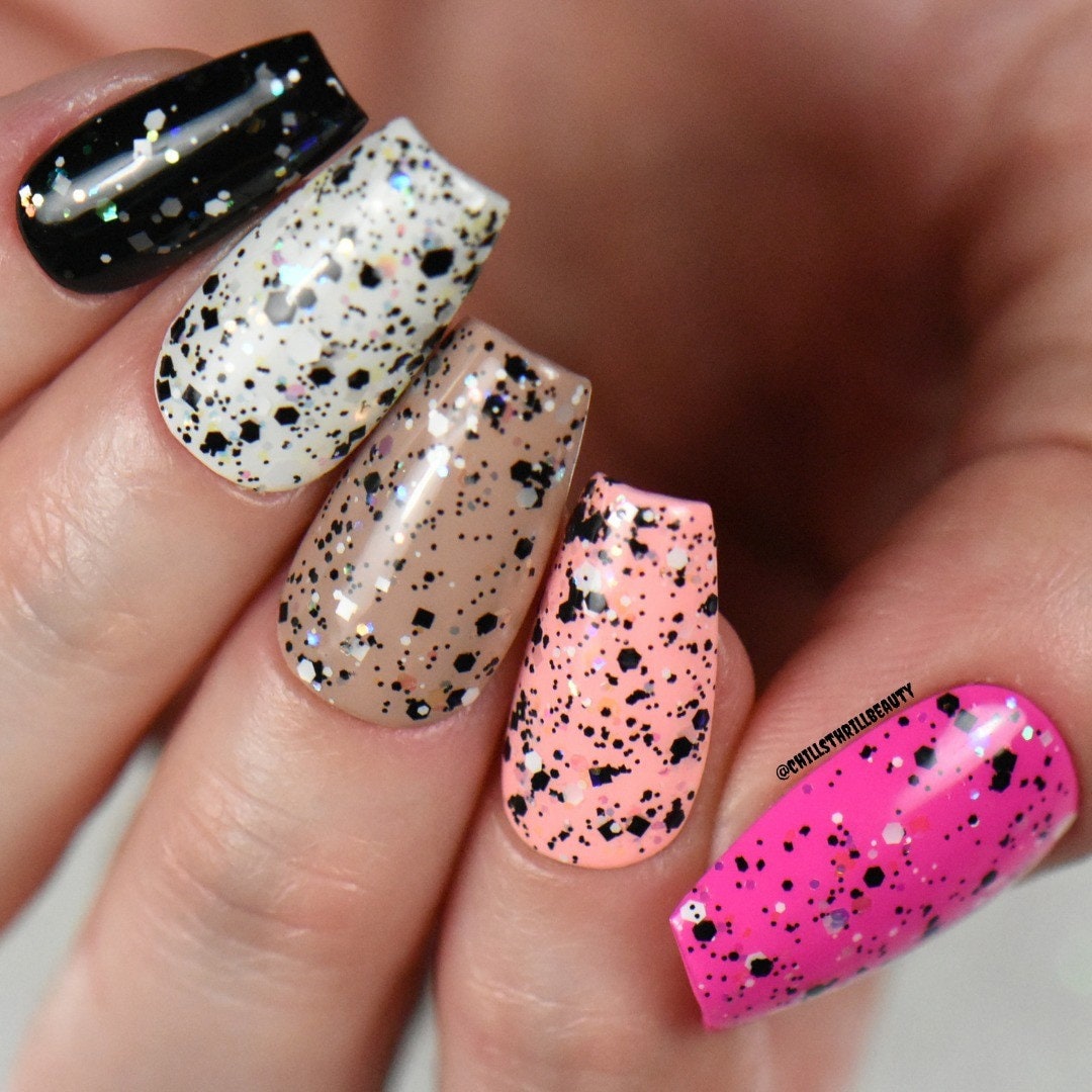 White Press on Nails: Custom Shape, Reusable, Handmade - Etsy, image size:1080x1080