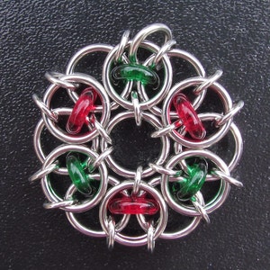 Glass Pendant, Christmas Ornament, Chain Maille Pendant, Glass Ornament, Red And Green image 2