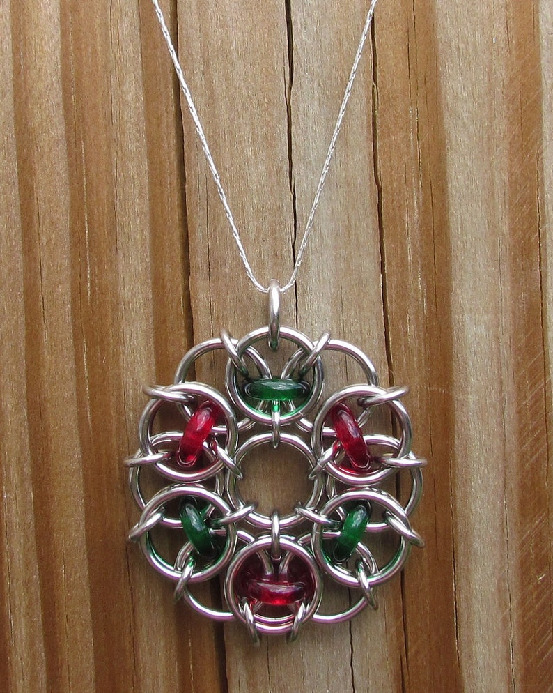 Glass Pendant, Christmas Ornament, Chain Maille Pendant, Glass Ornament, Red And Green image 4