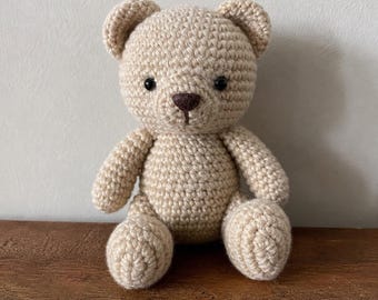 Łatwy wzór na szydełkowego misia w formacie PDF – prosty pluszowy miś amigurumi, przyjazna dla początkujących zabawka szydełkowa, klasyczny pluszowy miś