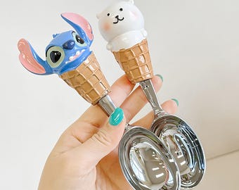 Cucharas de helado Kawaii, cucharas para postre con forma de oso polar Stitch, mangos de resina de acero inoxidable.