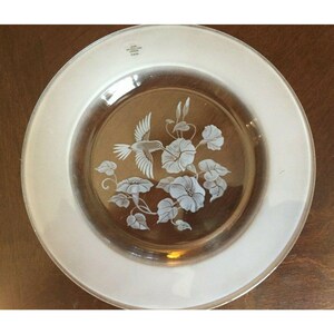 Avon Collection Frosted Hummingbird 24% Lead Crystal Soup/Salad Plate 8&quot;