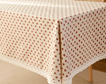 Mantel con ribete de encaje de fresas, mantel de algodón y lino estilo cottagecore, mantel de comedor color crema estilo granja, bonito estampado de frutas para la decoración de la cocina.