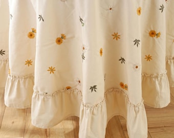 Mantel redondo pastoral bordado, funda de mesa de algodón color crema con volantes, mantel floral estilo cottagecore, mantelería de flores silvestres amarillas