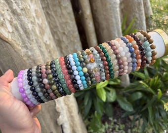 Elegante natuurlijke kristallen kralenarmband voor vrouwen, helende edelsteensieraden, handgemaakte chakra-energiearmband cadeau voor mindfulness