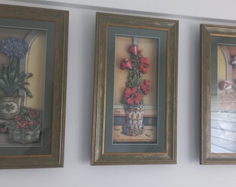 Trittico con rilievi botanici su carta e cornice – Sculture floreali 3D, arredamento moderno per la casa