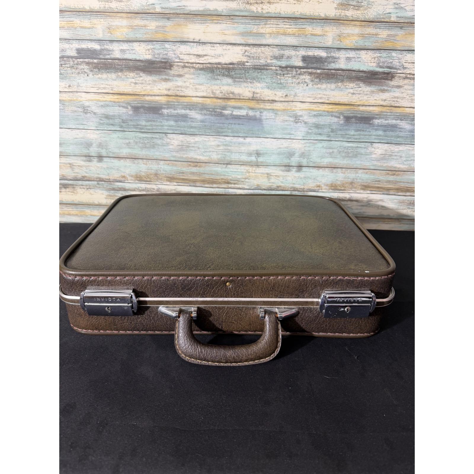 Vintage Invicta Bags - Etsy