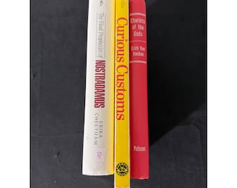 Vintage Occult History Book Lot 3pc Nostradamus Chariots of the Gods Nostradamus