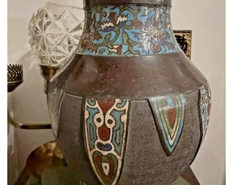 Jarrón antiguo de esmalte cloisonné, bronce, 35,5 cm, diseño floral geométrico, pesado.
