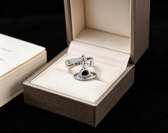 Anillo vintage CH único de Saturno, anillo moderno de estilo hip hop, joyería retro ajustable hecha a mano sobre el planeta