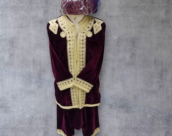 Niño Jabadour para el evento de thara y circuncisión y evento escolar