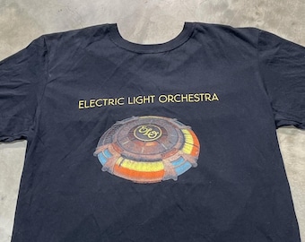 Camiseta grande de segunda mano de la Orquesta de Luz Eléctrica