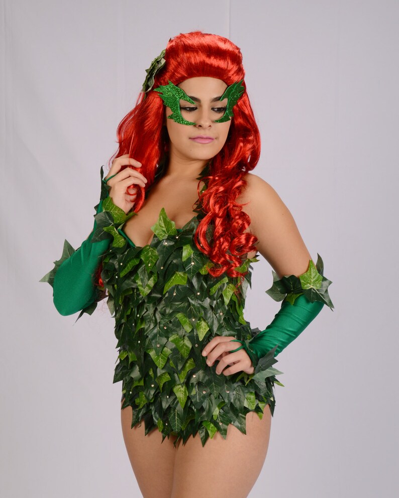 Poison ivy gloves