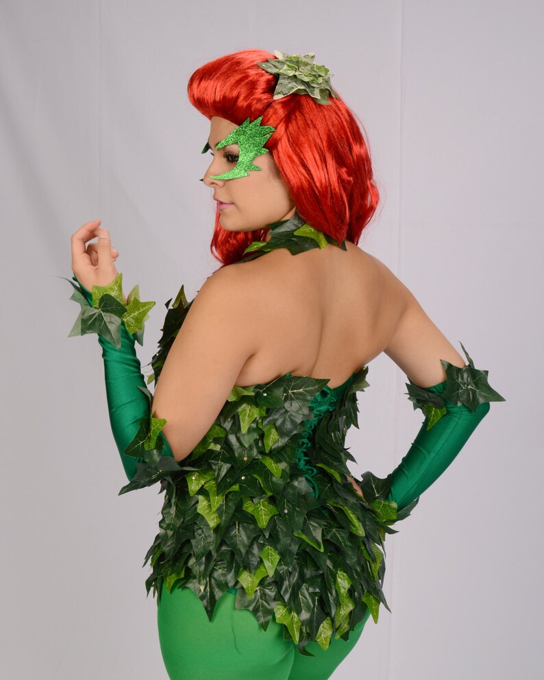 Poison ivy gloves