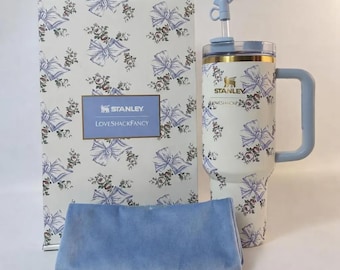 Stanley 40 oz LoveShack Fancy Blue Bow Floral