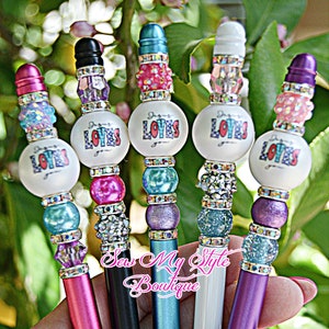 Beaded Pens/Jesus Loves YOU gift pen/ gifts for church friends/Bible Study gift/ Journal Pen/ gift for Mom/Sister/grandmother