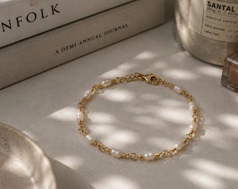 14k Gold wire Bracelet with Pearls – Delicate Bridal Jewelry