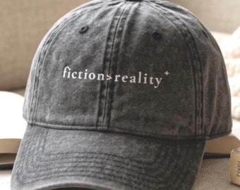 Gorra de sarga de algodón bordada / Gorra para amantes de los libros de ficción y realidad