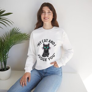 Sudadera de gato negro / Sudadera con cuello redondo y meme divertido / Regalo para amantes de los gatos