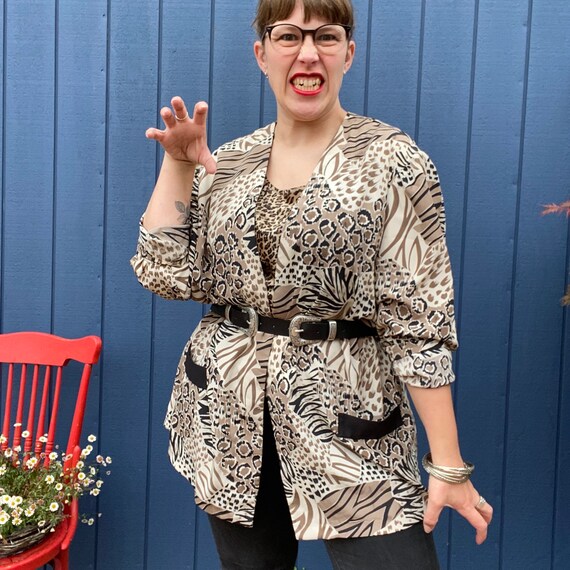 Vintage women's animal print duster