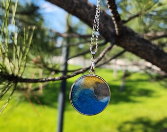 Metallic Zinc Alloy Galaxy Pendant, Handmade Jewelry, Nature Inspired Resin Pendant