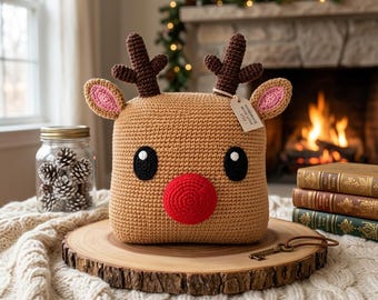 Chunky Knit Reindeer Pillow Pattern, Amigurumi Christmas Cushion (PDF Tutorial)