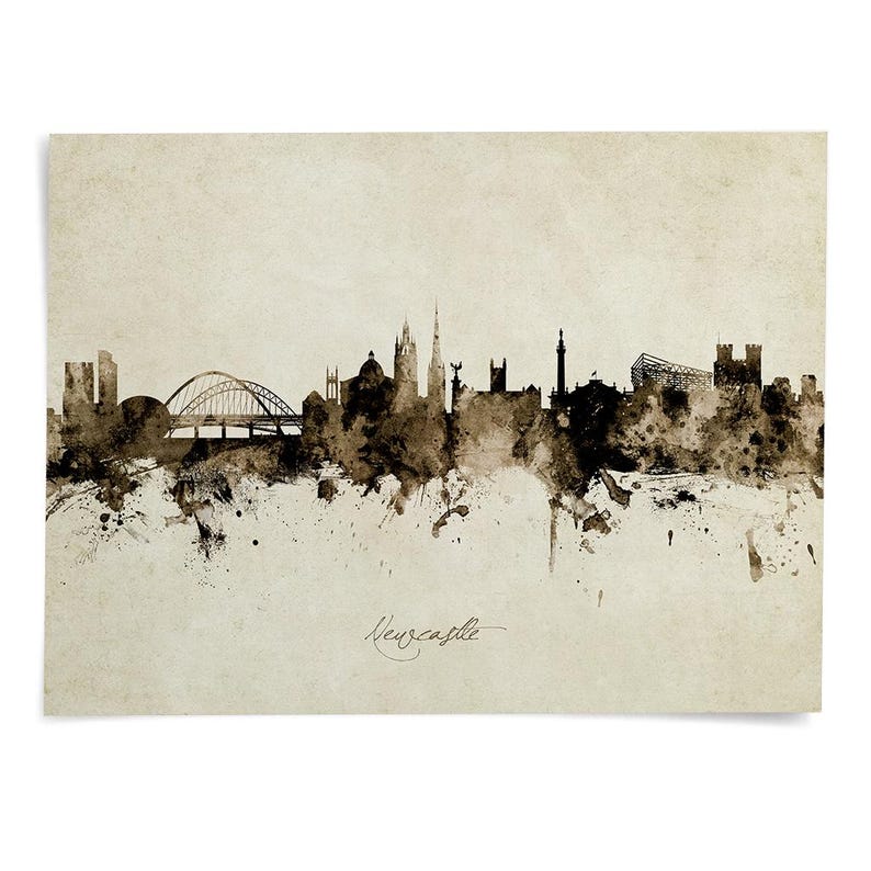 a black and white photo of a city skyline