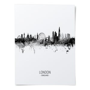 a black and white picture of london england