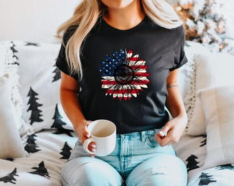 Camiseta con la bandera estadounidense y girasoles, camiseta gráfica patriótica de EE. UU., ropa para el 4 de julio.