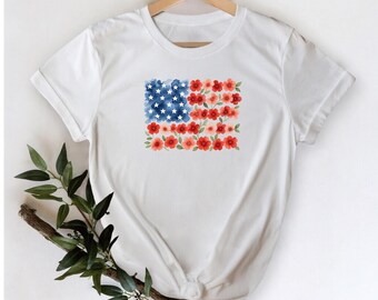 Camiseta floral con la bandera estadounidense, acuarela, camiseta del 4 de julio, camiseta coqueta del 4 de julio, top botánico con la bandera de EE. UU., sudadera patriótica linda para mujer
