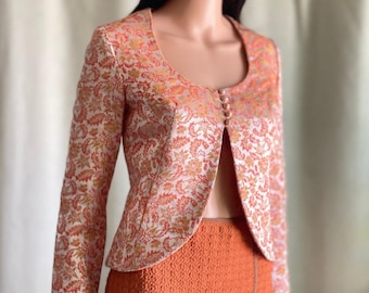 Chaqueta tipo blazer vintage de los años 60 de Pixie of California, color naranja dorado metalizado, brocado floral, talla S