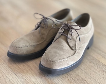 Vintage 90s Hush Puppies Tan Suede Moc Toe Lace Up Oxford Shoes Size 6.5 M