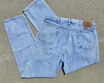 Vintage Wrangler relaxed fit acid wash jeans 36x33