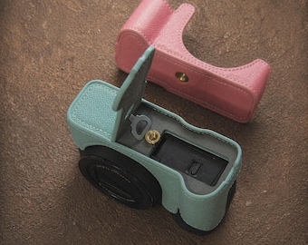 Canon EOS R50 / R100 Leder-Kameratasche: Geschenk für Fotografen, Vintage-Tasche, Reiseerinnerungen