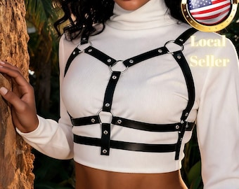 Body Harness Caged Chest Straps Faux Leather Festival Wear For Women Metal Hardware Adjustable Rave Outfit Gothic Style Accessory Gift