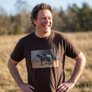 German Shorthaired Pointers Vintage Postcard Art T-shirt